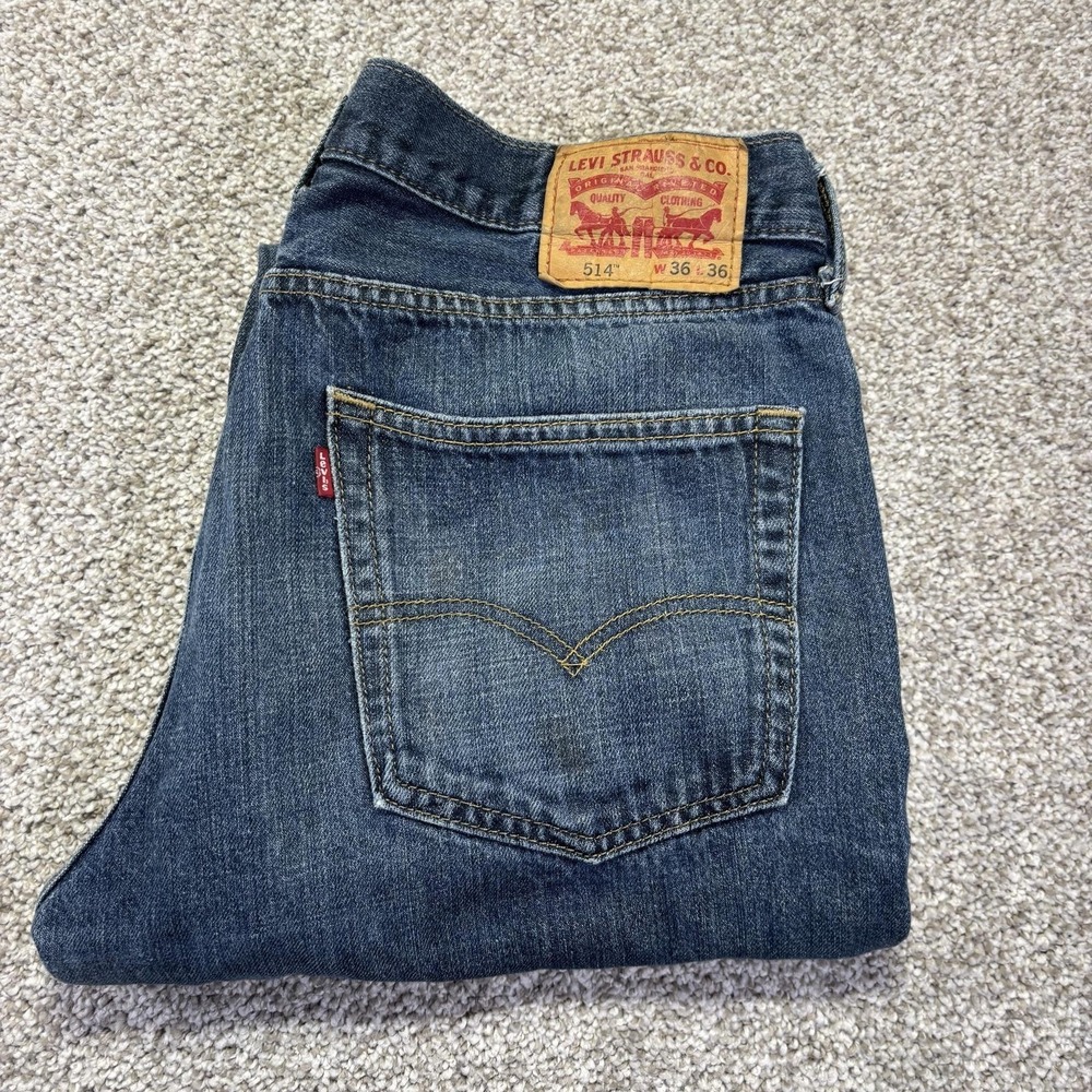 Levi's Men's Blue Denim Jeans - Classic 514 Straight Fit